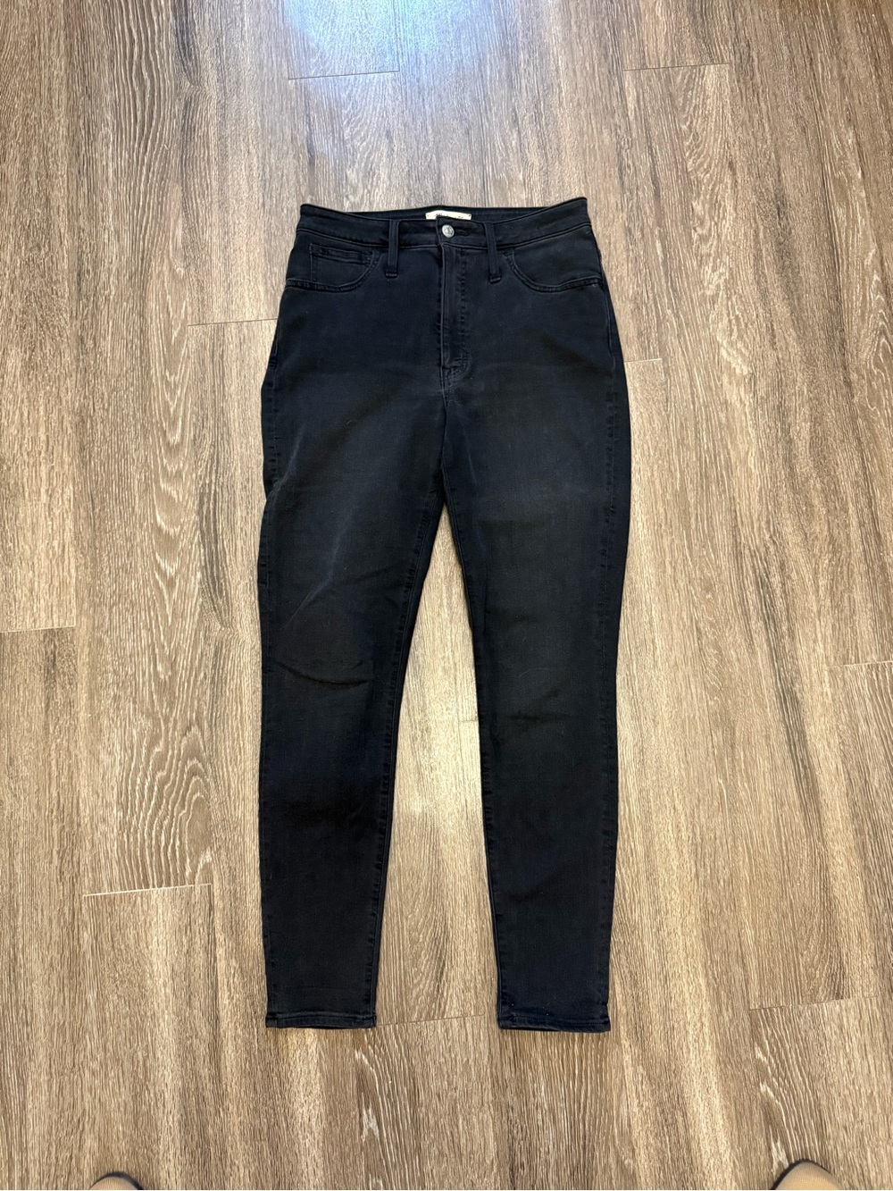Madewell Curvy Roadtripper jeans in Ardley wash
